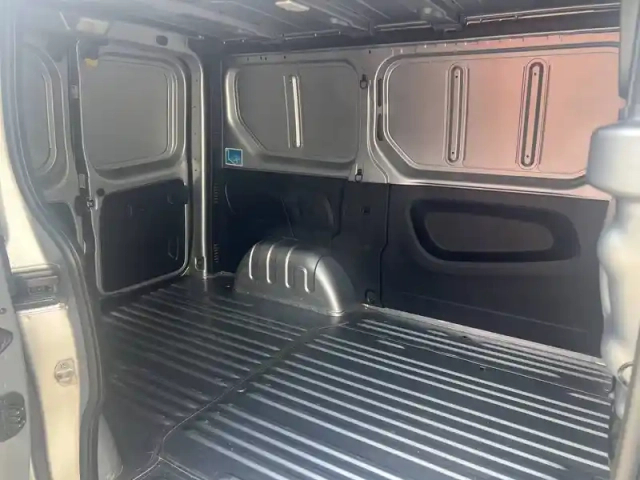 Renault Trafic fgn l1h1 2800 kg blue dci 110 — photo 25