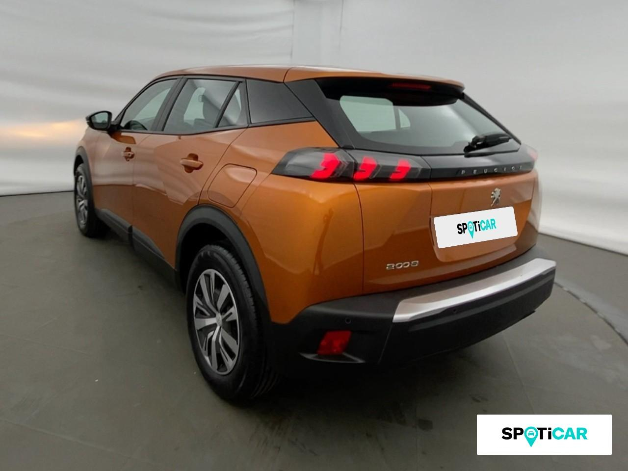 Peugeot 2008 1.2 puretech 100ch s&s active pack — photo 7