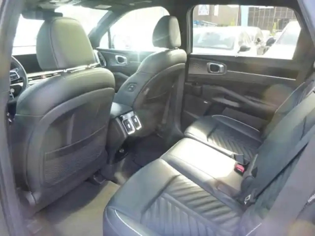 Kia Sorento 1.6 t-gdi 253ch phev premium 4x4 7 places — photo 15