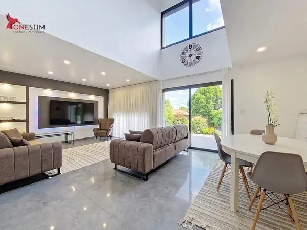 Maison 6 pièces 140m² Montbrison