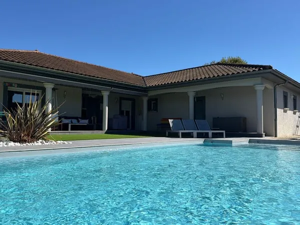 Maison 5 pièces 156 m²