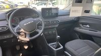 Dacia Sandero 1.0 ECO-G 100ch Expression — photo 11