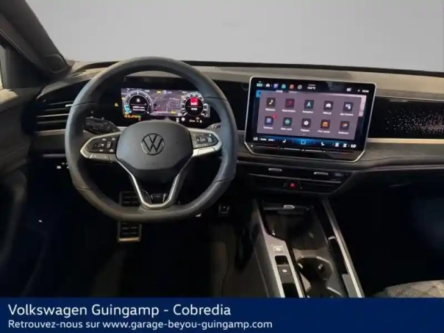 Volkswagen Passat sw 2.0 tdi evo 150ch r-line dsg7 — photo 6