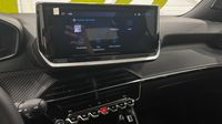 Peugeot 2008 1.2 130ch S&S Allure EAT8 — photo 18