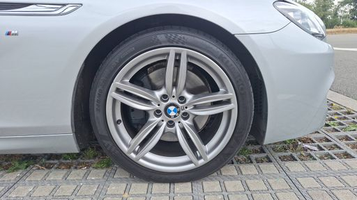 BMW Serie 6 Gran Coupe 650i V8 450 BVA8 - M Sport – 2014 – 89962 km – Essence – Boîte Automatique — photo 17
