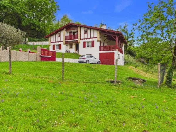 Maison 5 pièces 165 m²