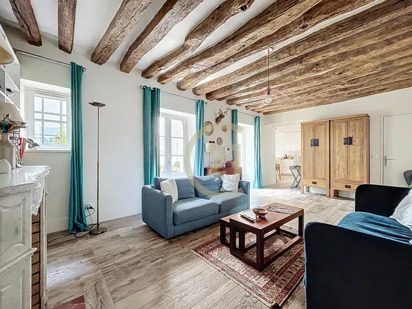 Vends maison entièrement restaurée