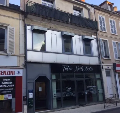 Local commercial Avallon 89200