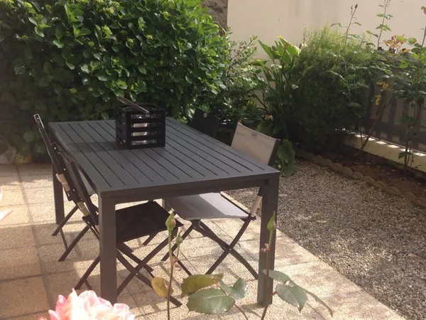 T2 Centre Dinard - Terrasse Parking Wifi