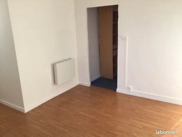 Studio 21m2 proche CHU