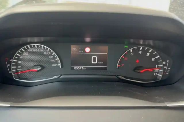 Peugeot 208 bluehdi 100 s&amp;s bvm6 — photo 15