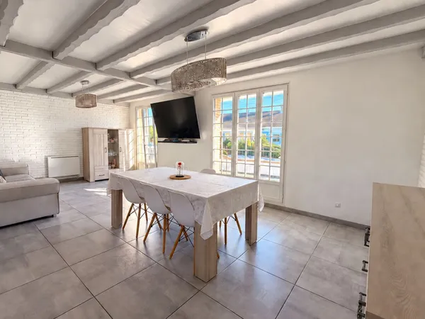 Maison 5 pièces 104 m²