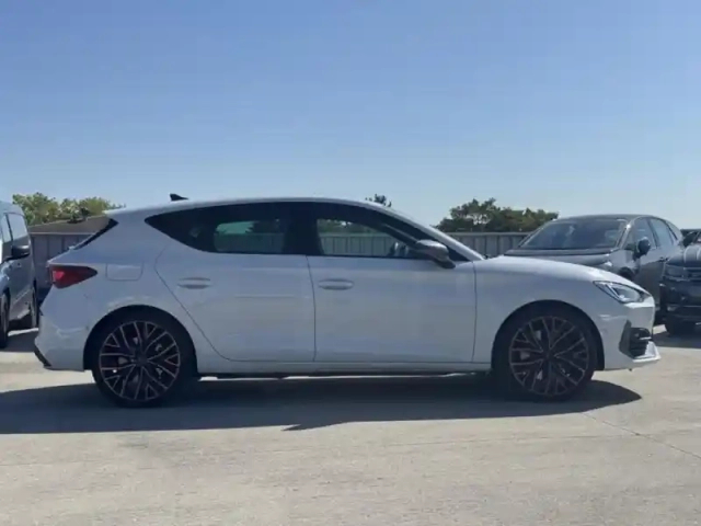Cupra Leon 1.4 e-hybrid 245ch vz dsg6 — photo 7