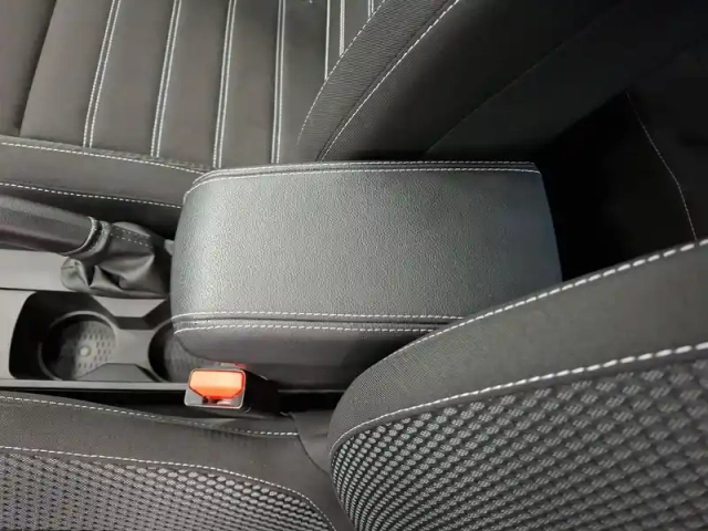 Dacia Duster tce 150 4x2 edc — photo 23