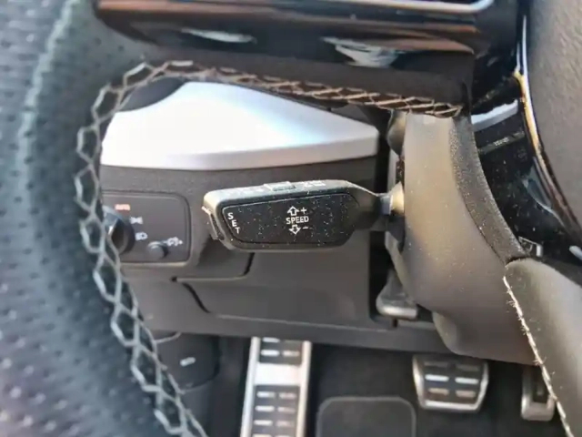 Audi Q2 35 tfsi 150 s tronic 7 — photo 66