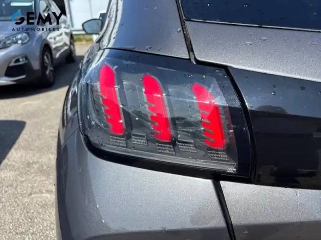 Peugeot 208 puretech 100 s&amp;s bvm6 — photo 23