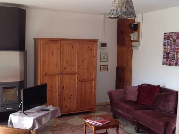 Appartement rez-de-chaussée 82m2 château Bourg