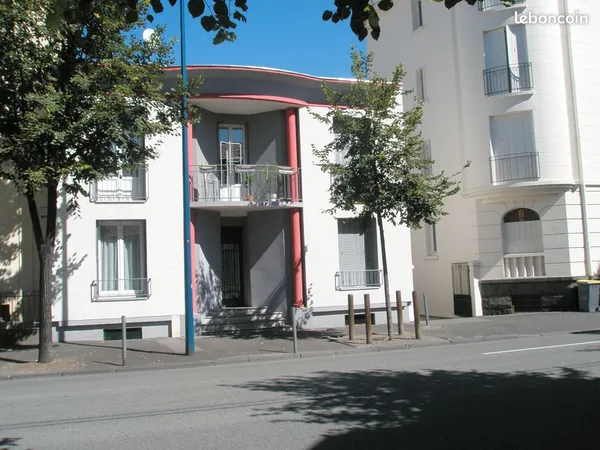 2 pièces à Louer