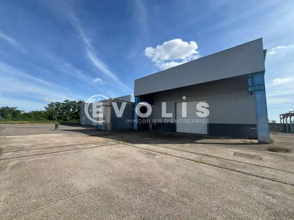 Local d'activité 3801 m²