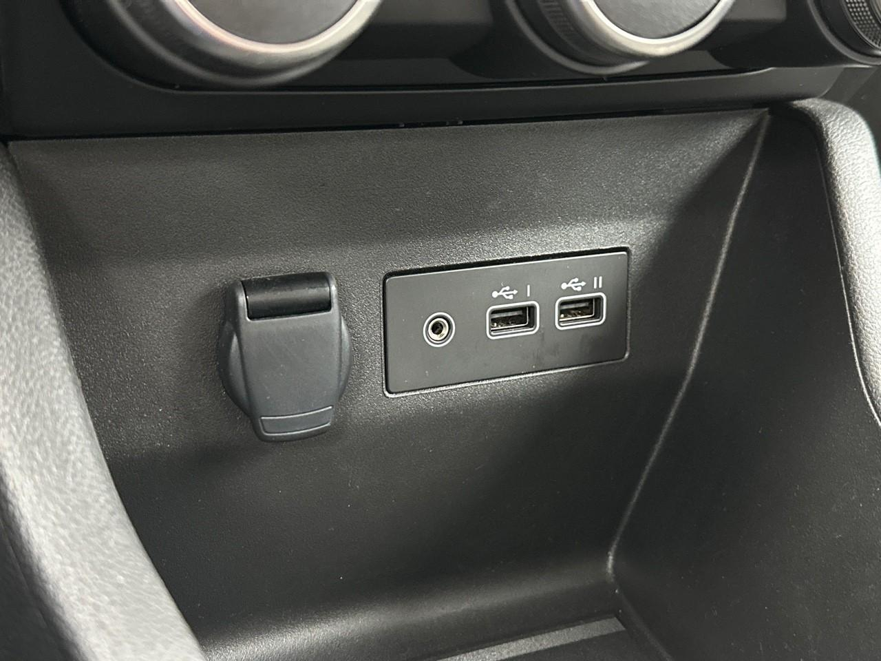 Renault Clio blue dci 100 ch gsr2 evolution — photo 27