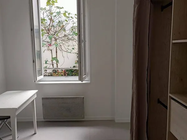Studio 1 pièce 20 m²
