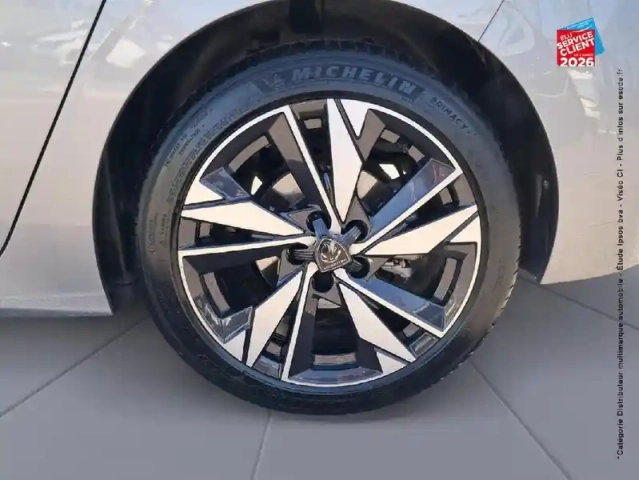 Peugeot 308 1.2 puretech 130ch s&amp;s allure — photo 10