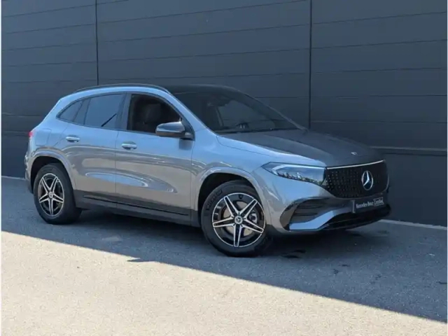 Mercedes Eqa 250+ — photo 27