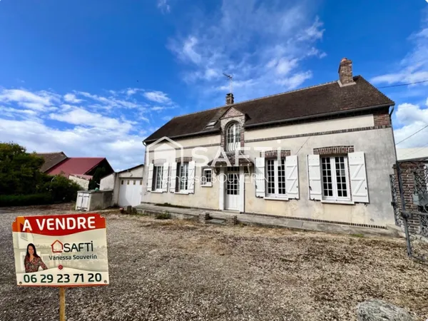 Maison de village avec dépendance sur 1248 m2 clos