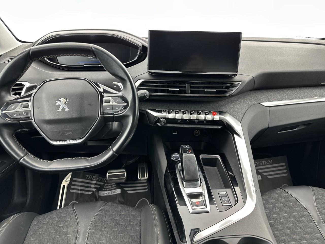 Peugeot 3008 hybrid 225 e-eat8 roadtrip — photo 11