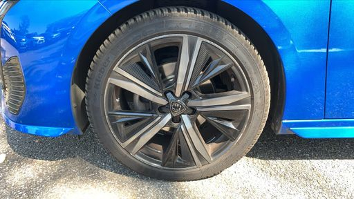 Peugeot 308 1.2 PureTech 130 EAT8 - GT – 2022 – 80476 km – Essence – Boîte Automatique — photo 17