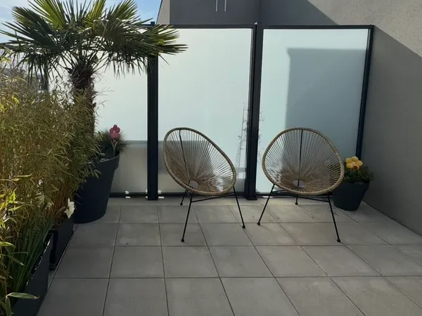 Appartement terrasse / toit terrasse / grand appartement