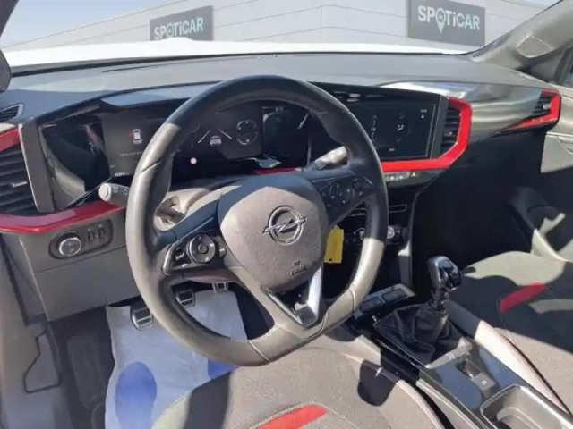 Opel Mokka 1.2 turbo 100ch gs line — photo 8