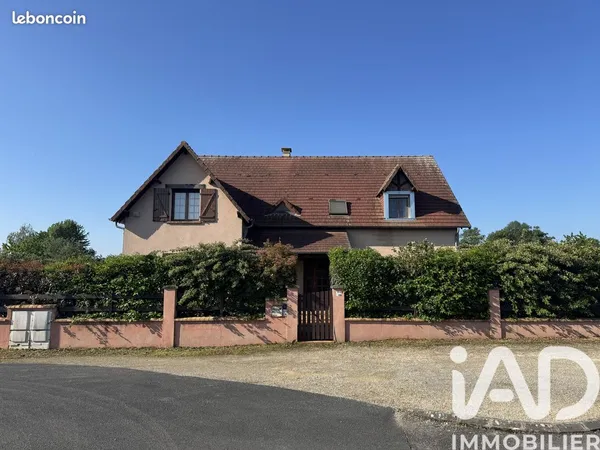 Maison familiale 10 pièces 214 m²