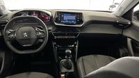 Peugeot 2008 1.2 PureTech 100ch S&S Allure — photo 11