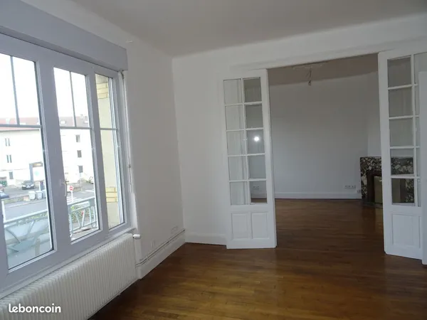 NANCY, proche HOPITAL CENTRAL, Appartement F 5