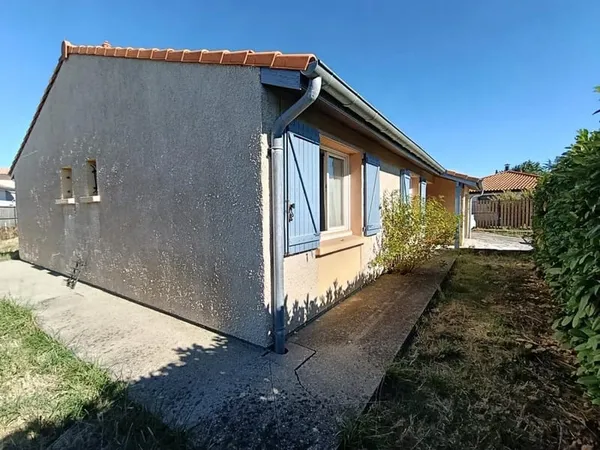 MAISON TRADITIONNELLE PLAIN PIED