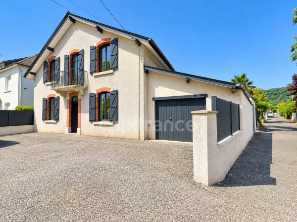 Maison 8 pièces 185 m²