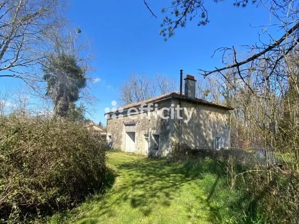 Maison 2 pièces 90 m²
