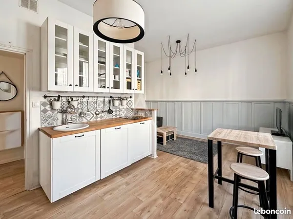 Studio étudiant meublé de 23 m² - Centre-ville