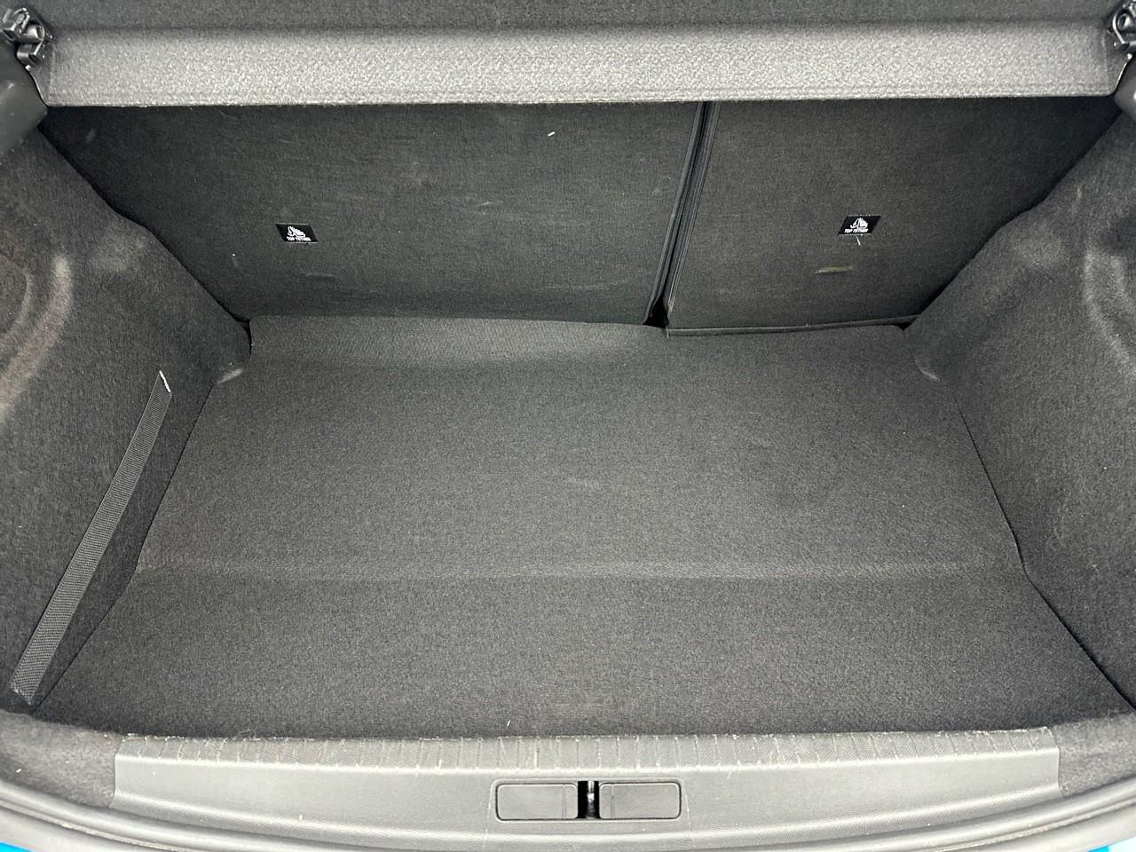 Peugeot 208 puretech 100 s&s bvm6 allure — photo 6