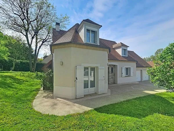 Maison 7 pièces 175 m²