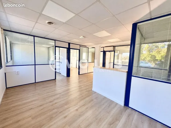 Bureaux 130 m²