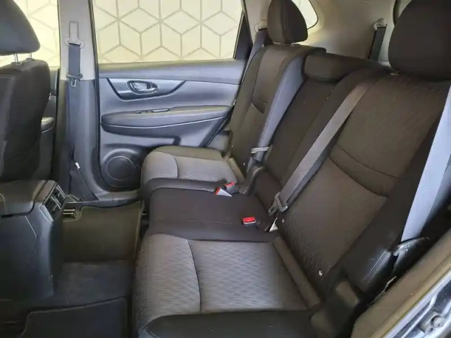Nissan X-Trail dci 150 7pl — photo 18
