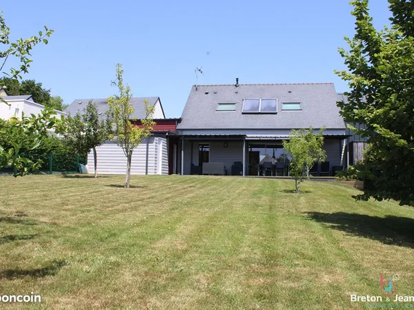 Pavillon 7 pièces 120 m²