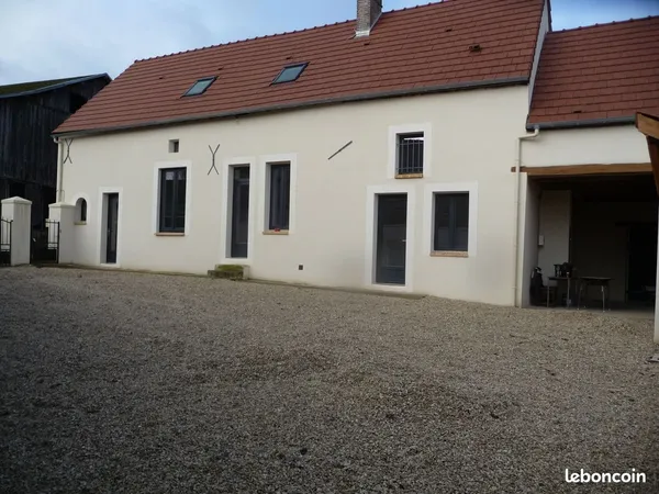 Loue maison village