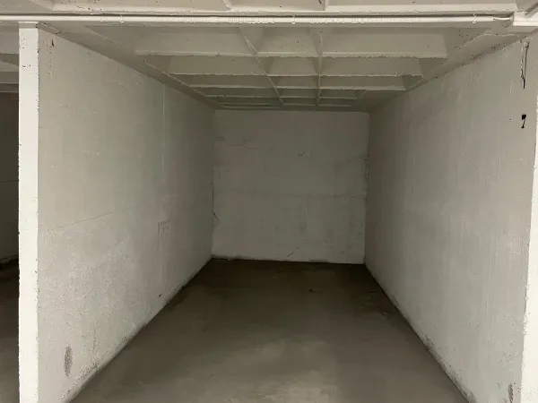 Garage à vendre