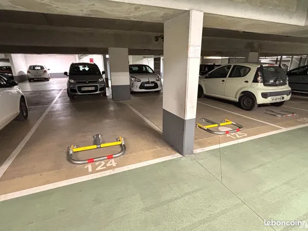 Parking CHARTRES