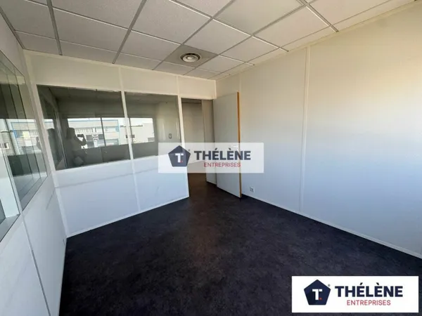 Bureaux 210 m²