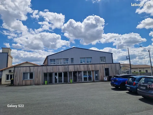 Bureaux 22m² & 15m² Niort - TOUT INCLUS Clim + Alarme + Internet - Route d'Aiffres