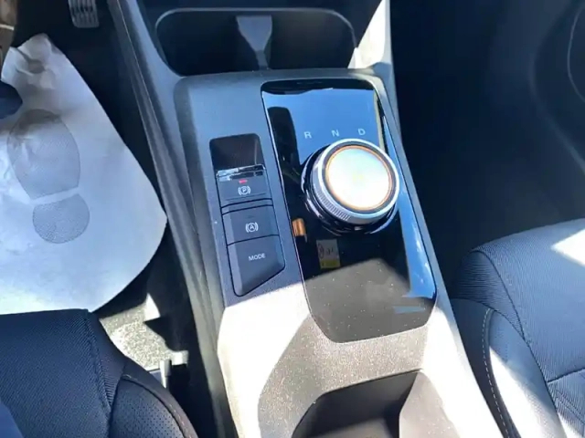 Mg Mg3 1.5 l hybrid+ 195 ch — photo 5